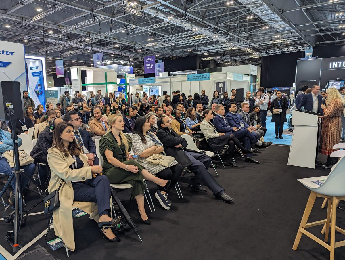 VasudevZaver's tweet photo. Awe inspiring few days at #FutureSurgery with team @ASiTofficial!
So much positive energy and support for creativity - an exciting a time to be a surgical innovator in the UK!
Big shout-out to @mattharrisdr and @SCheruvu01 on the stellar line up at the ASiT Innovation Theatre👌🏽 https://t.co/szyfmGuosR