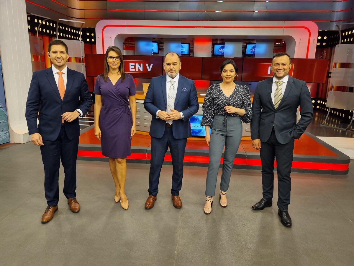¡Estamos AL AIRE desde el noticiero #24HorasSNT! 🤩📺

👉 Con la conducción de @juanctpy, <a href="/MercedesSNT/">Mercedes Almada</a>, <a href="/TrocheCarlos/">Carlos Troche</a>, <a href="/juditday/">Judit Colecza</a> y <a href="/AnibalEspinola1/">Anibal Espinola</a> te contamos todas las noticias de la jornada.

¡Acompáñanos! 😁