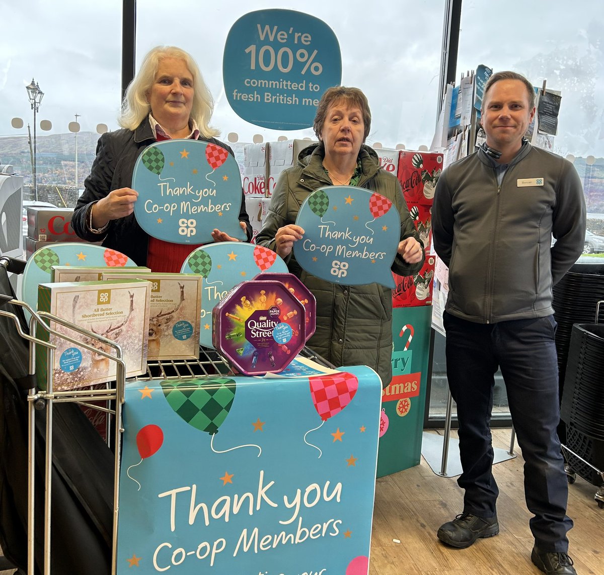 invercoop1's tweet photo. Inveraray Senior Citizens Committee were joined by Coop Store Manager Duncan Ewing to celebrate receiving £2,228 from Coop Local Communities Fund
@Tom_MPM @CoIslay https://t.co/zy92Pw7IXg