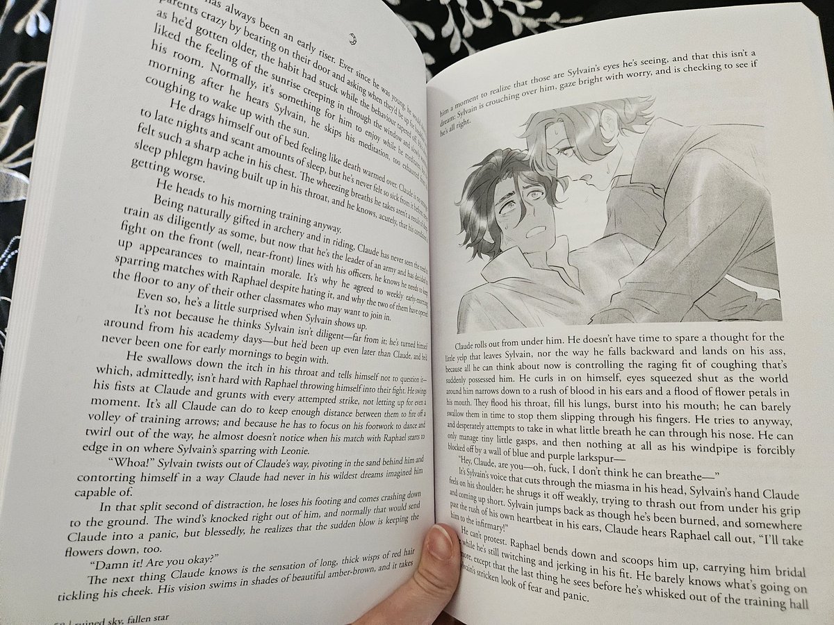 tim3hopp3r's tweet photo. Look what came in the mail~~

What an absolute delight to finally hold this gorgeous book in my hands! I cannot overstate how wonderful this project has been from start to finish, and how much love you can feel from every one of us in every page. 🥹�� Thank you, @cldvnantho! https://t.co/mKvIXpCQtV