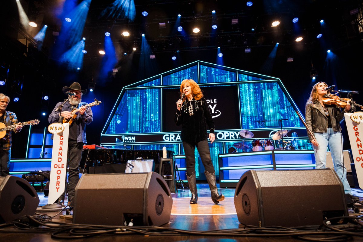 reba's tweet image. We had an incredible time celebrating #NotThatFancy at @TheRyman and @Opry. Thank you to all my friends, family, and fans who came to these shows.