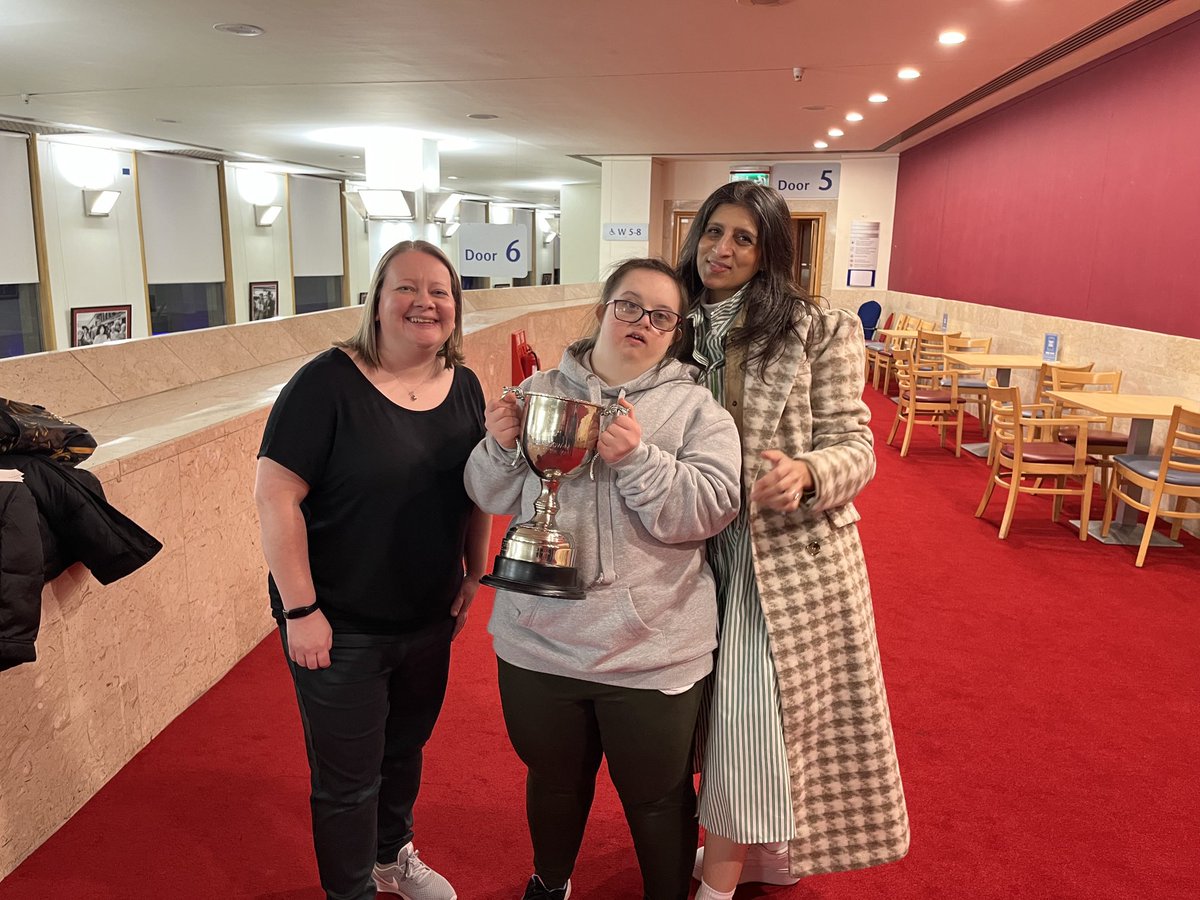 mrswilson_eal's tweet photo. Wow what an amazing evening at The Duke Of Edinburgh Awards with Holyrood winning “The Centre Of The Year “Award for Inclusion! Amazing What wonderful pupils we have! Well done to all! 👏 ⁦@MrsSharonWatson⁩ ⁦@HolyroodDofe⁩ ⁦@NicolaSturgeon⁩ ⁦@HumzaYousaf⁩ https://t.co/Q4pnRENIbt