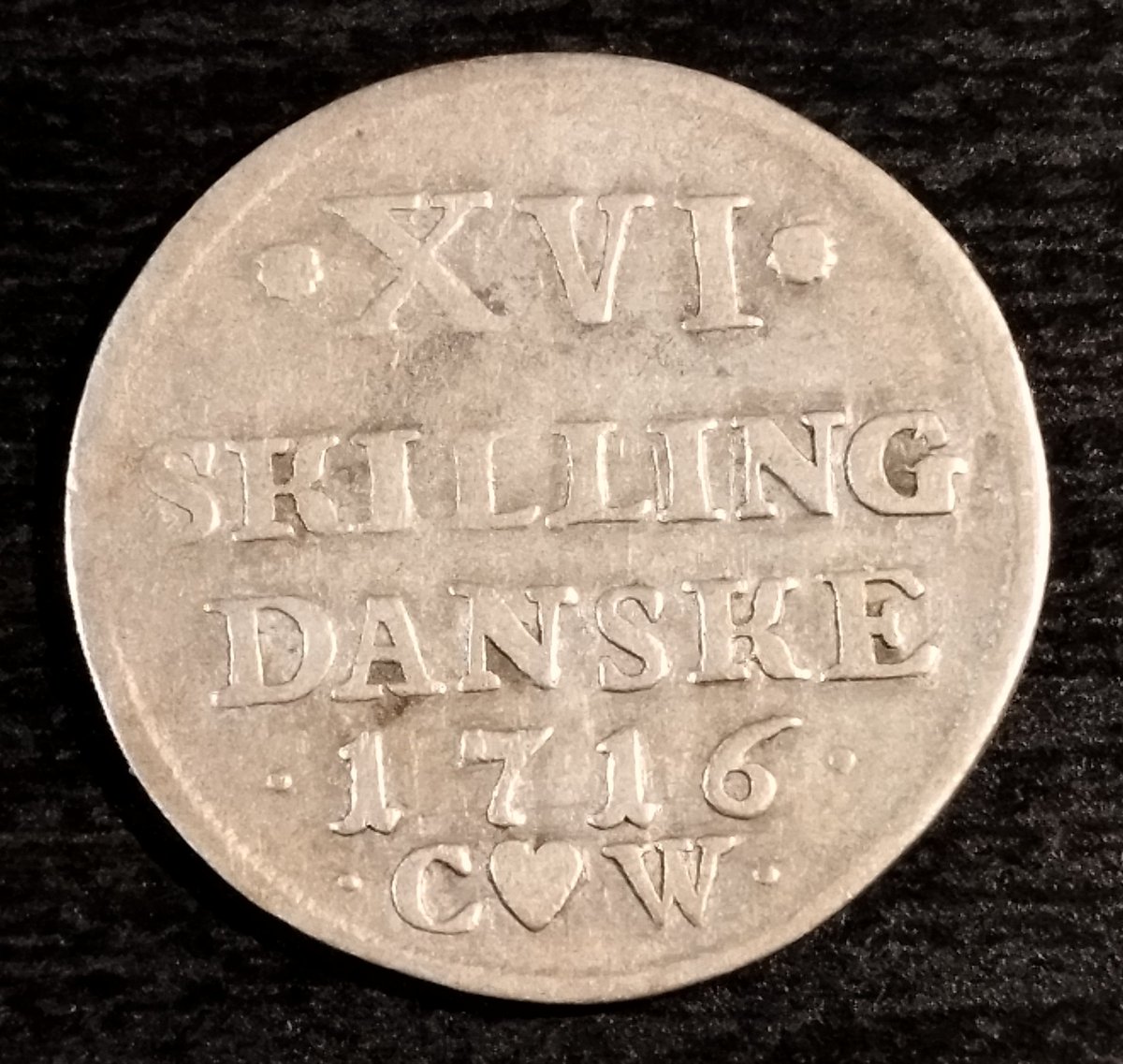 FunWithCoins's tweet photo. My pickups from the last coin club auction:

2 skilling 1663
16 skilling 1716
#coins #numismatics https://t.co/iuSBprh6RJ