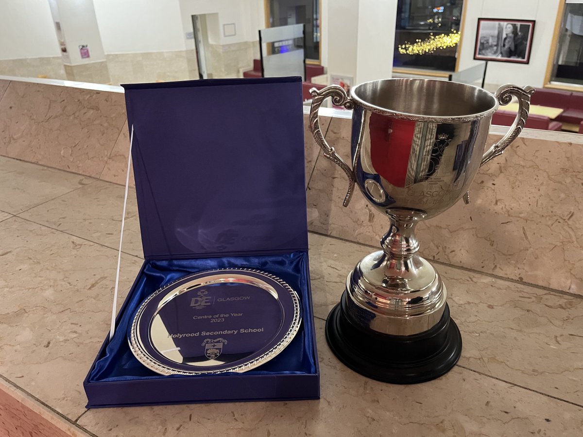 mrswilson_eal's tweet photo. Wow what an amazing evening at The Duke Of Edinburgh Awards with Holyrood winning “The Centre Of The Year “Award for Inclusion! Amazing What wonderful pupils we have! Well done to all! 👏 ⁦@MrsSharonWatson⁩ ⁦@HolyroodDofe⁩ ⁦@NicolaSturgeon⁩ ⁦@HumzaYousaf⁩ https://t.co/Q4pnRENIbt