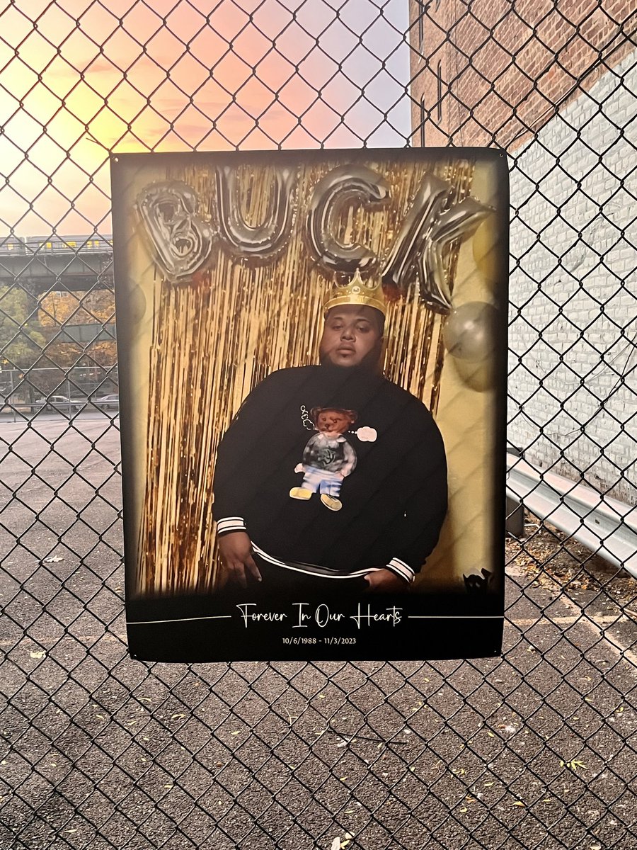 swizz64's tweet photo. Rip Buck 🙏🏽 https://t.co/dxhbEZq8yC