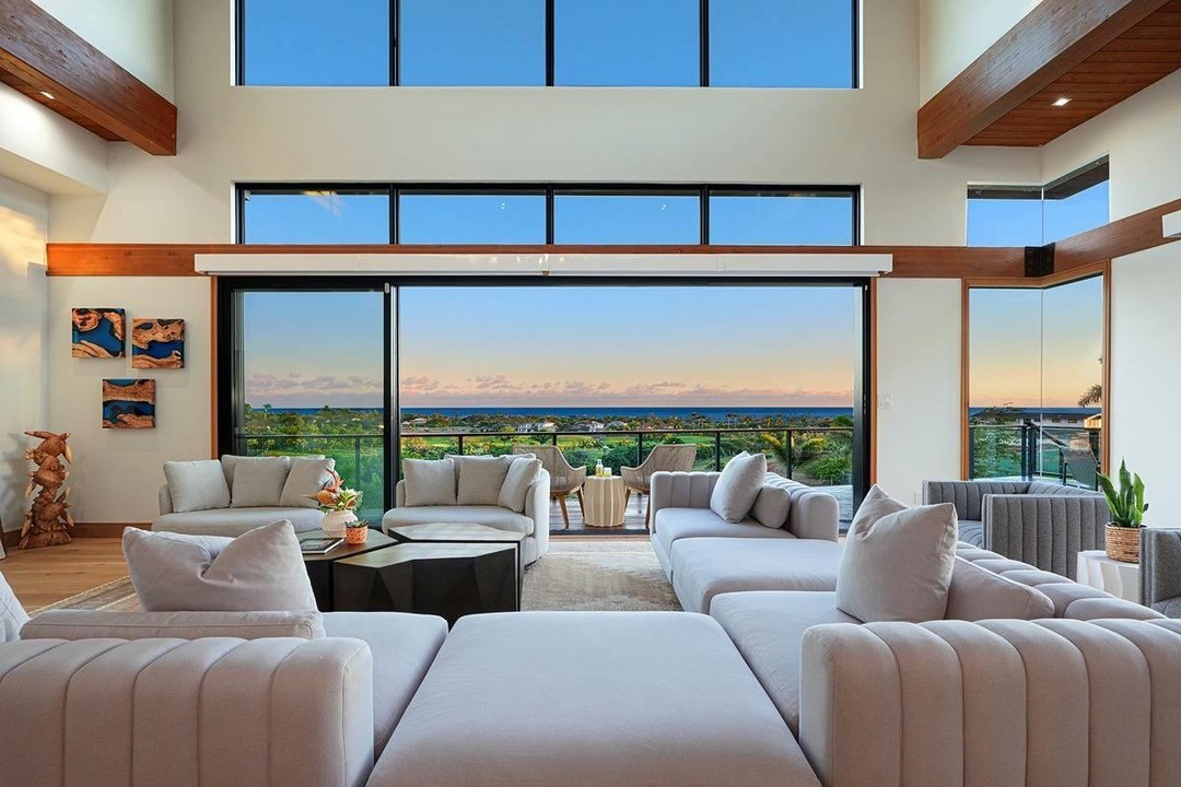 corcoranpacific's tweet photo. #JustListed in Kukuiula on the island of Kauai

New to the scene: Hale Keaka at Kukui'ula, a 4,628 sq. ft. dream home that oozes modern luxury. Visit us today! #HaleKeakaKukuiula 

Learn more:  https://t.co/jnZrldsIMJ

Listed by:
Hannah Sirois R(B) | RB-15263
Sirois Kauai https://t.co/k0turiPncT