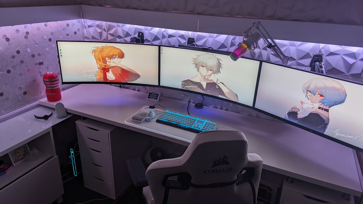 lu_chan0430's tweet photo. どうやったら他の方みたいに映える撮り方ができるのだろうか‥。
わからないからだいたいいつも同じアングルになりがち‥
#pcデスク #デスク周り #pc #gaming #pcdesk #gamingdesk #desksetup #desktop #desk #デスクツアー #desktour #GamingSetup #ゲーム部屋 https://t.co/u0kkjkT2iA