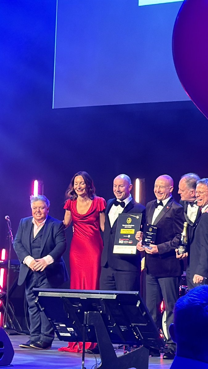 Cranfield Sustainable Manufacturing (@cranfield_smsc) on Twitter photo Our amazing director and master of the stage <a href="/MarkRJolly/">Mark Jolly</a> presenting the highly coveted & prestigious #OperationalExcellence #TMMX award 2023 <a href="/TheManufacturer/">The Manufacturer</a> <a href="/MercianLabels/">Mercian Labels</a> and <a href="/Encirc/">Encirc</a> Many congratulations to the winners and all the finalists! Our amazing director and master of the stage <a href="/MarkRJolly/">Mark Jolly</a> presenting the highly coveted & prestigious #OperationalExcellence #TMMX award 2023 <a href="/TheManufacturer/">The Manufacturer</a> <a href="/MercianLabels/">Mercian Labels</a> and <a href="/Encirc/">Encirc</a> Many congratulations to the winners and all the finalists!