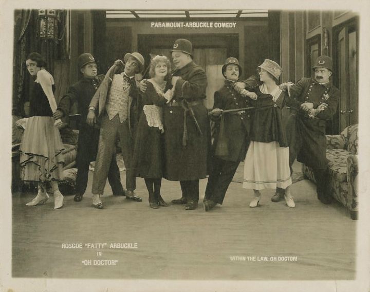 A lobby card for #OhDoctor (1917)
#RoscoeArbuckle
#AlStJohn
#AliceLake
#BusterKeaton