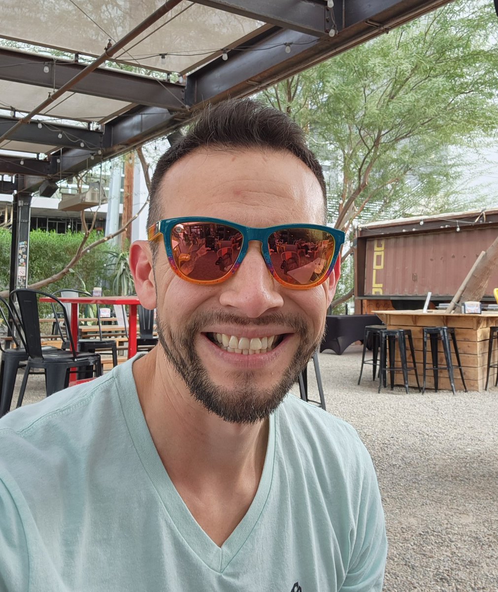 Made it to Phoenix, excited for my first time at #ABRCMS . Looking forward to meeting new people and have my students represent <a href="/sacstate/">Sacramento State</a> at the poster session 🤓