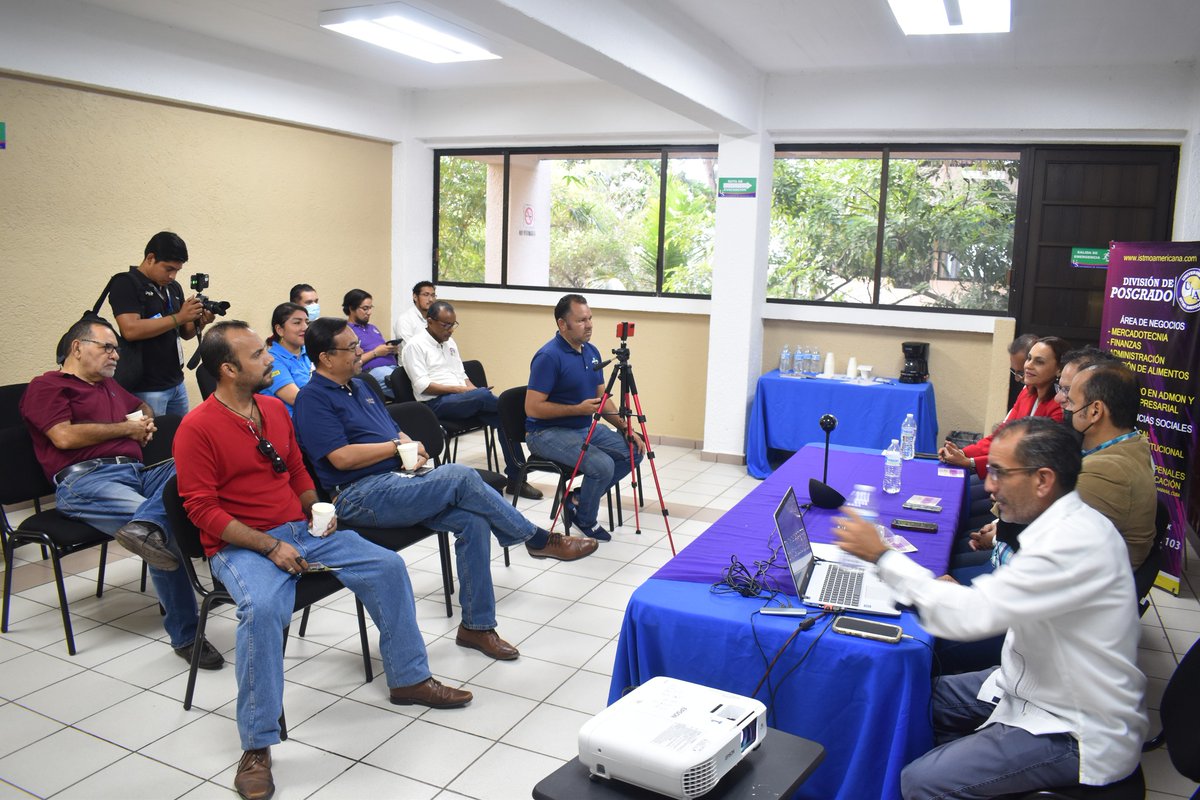 UsPosgrado's tweet photo. La #UniversidadIstmoAmericana anunció que el domingo 26 de noviembre iniciará el #DoctoradoEnAdministraciónYGestiónEmpresarial, con la presencia del exministro de la Secretaría de Economía en la embajada de México en Japón, Adolfo Laborde Carranco.
https://t.co/3qeIGRr17t https://t.co/AiF5KsowO0