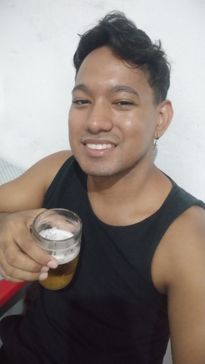 Feriado e a gente tá como? No álcool.