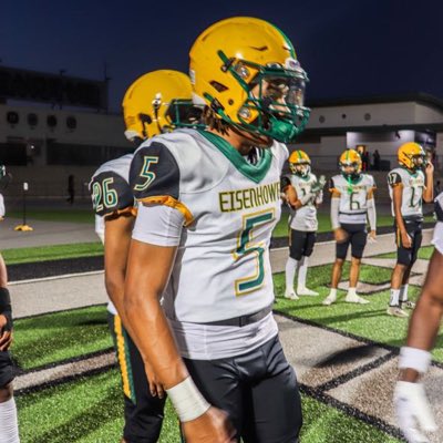 _sean4heisman's tweet photo. #NewProfilePic https://t.co/qPJvRXcgdY