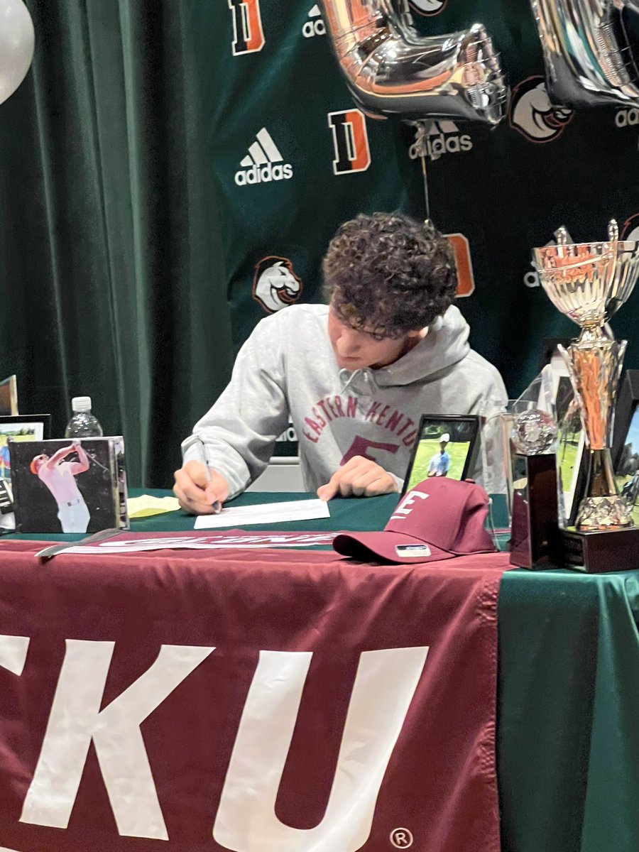 FDHSGolf tweet media