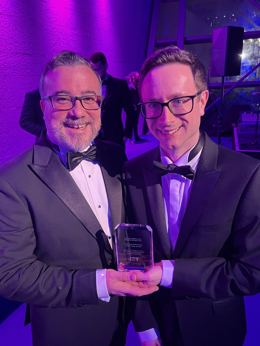 Prof Rui Loureiro and Dr Peter Snow win the prestigious “Emerging Technology of the Year Award” at the IET Excellence and Innovation Awards 2023 for their work on VR and sensorimotor interventions for pain relief @TheIET @UCLpress @UCLDivofSurgery @uclmedsci @WEISS_UCL @RNOHnhs