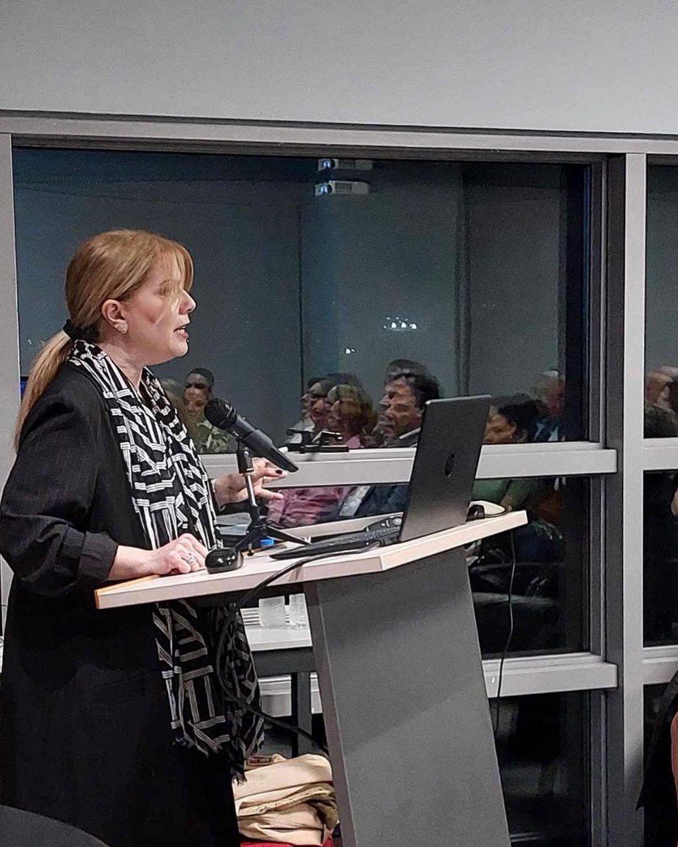 HellasEAP's tweet photo. Η Τατιάνα Τούντα, ομιλήτρια στο event του Mediterranean College 
«Αναζητώντας το Σημείο Ισορροπίας: Ψυχική Υγεία, Παρενόχληση, Εκφοβισμός &amp; Διακρίσεις στον χώρο εργασίας»
#mentalhealth #mentalhealthawareness #wellbeing #hellaseap https://t.co/tE21dGLSMW