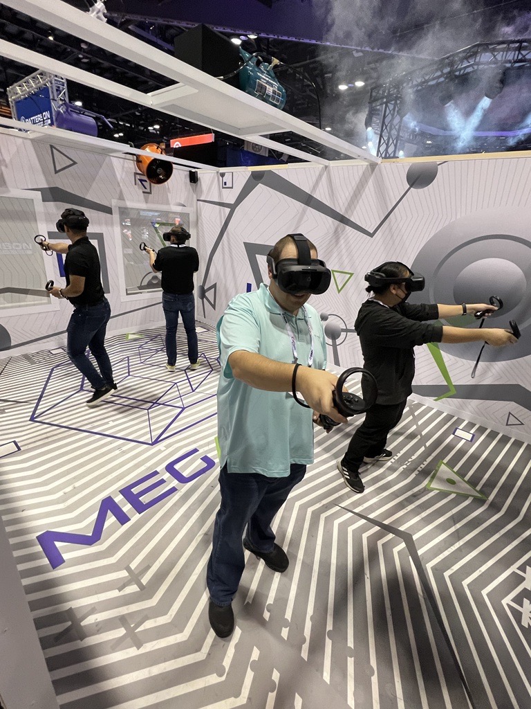 htcvive's tweet photo. Exciting news from @MegaverseVR and Exploring Digital! Get ready for an immersive VR experience on the #HTCVIVE Focus 3, inspired by the gripping book "Zombie Road."
๐๐งโโ๏ธ #VRAdventure #MegaverseVR #Focus3 #ZombieRoadVR #IAPPAexpo https://t.co/VIYiGY1SK8