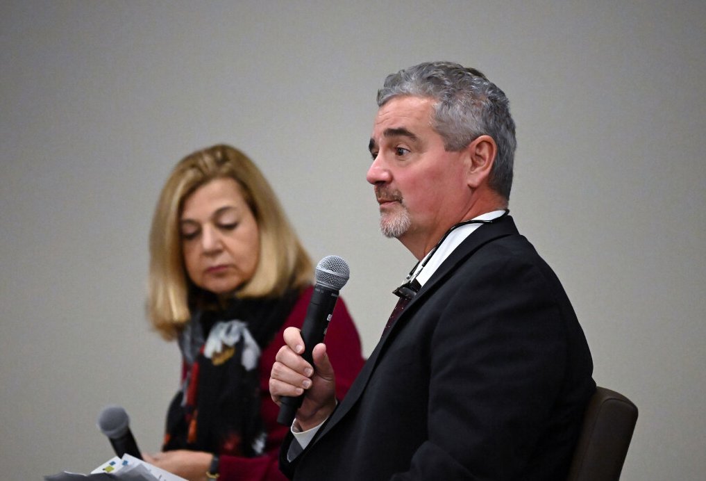 Great panel discussion on preserving local news as a bulwark of democracy, with <a href="/Sulliview/">Margaret Sullivan</a> <a href="/gaufre/">Jon Schleuss supports PittsburghPG strikers</a> <a href="/JuteNYPA/">Judy Patrick🇺🇦</a> <a href="/VinciguerraMark/">MAD NEWS</a>; thanks to the full house who showed up at the <a href="/timesunion/">Times Union</a>'s Hearst Media Center. Pics by <a href="/willwaldron/">will waldron</a>.