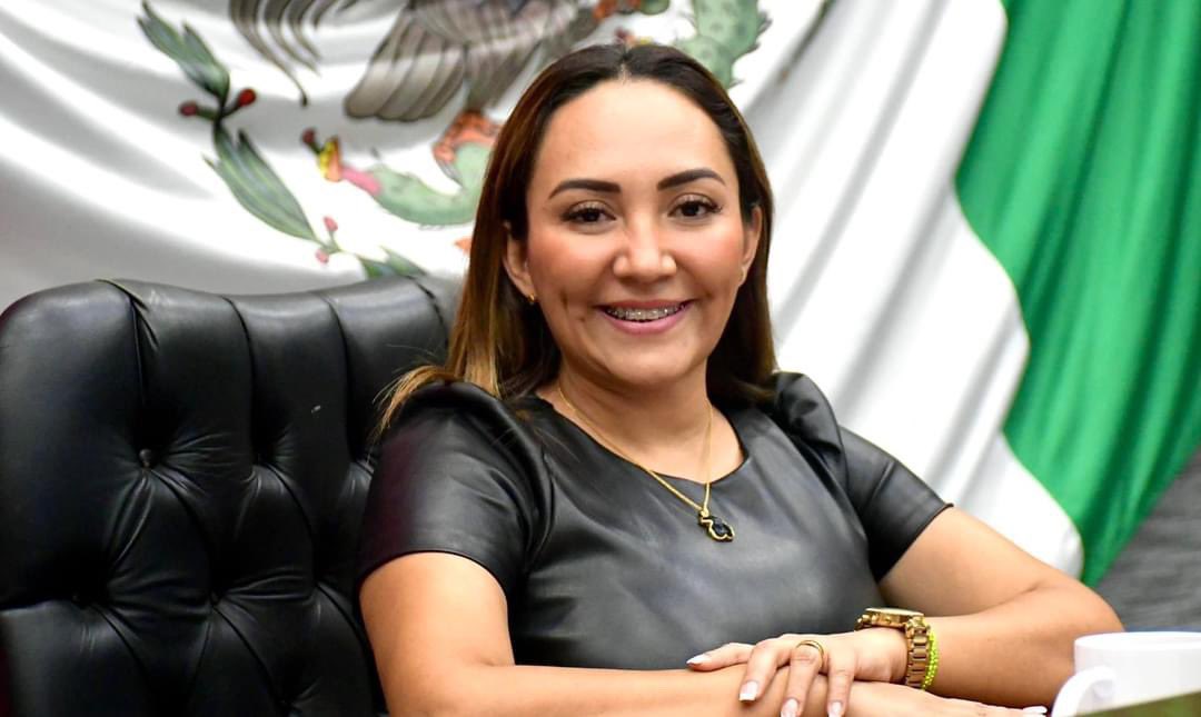 DipMovMorelos's tweet photo. La iniciativa de la diputada local @LuzDaryQuevedoM de la #BancadaNaranja consigue los votos suficientes para que el pleno del @MorelosCongreso apruebe la sanción del “Acoso Sexual Callejero” y mujeres cuenten con espacios públicos para la “Lactancia Materna” en Morelos. https://t.co/LiBPHIPdLm