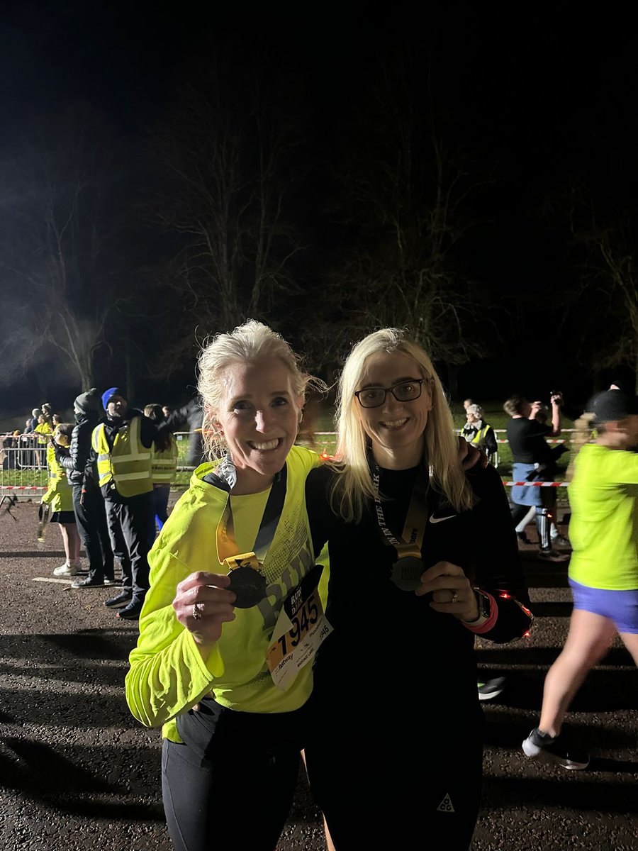 Bumper Wednesday! To top it all was 2023’s <a href="/TheRunInTheDark/">Run In The Dark</a>. Proud of <a href="/EmmaKieran__/">Emma McCourt</a> smashing her first race and of course the amazing <a href="/markpollock/">Mark Pollock</a> who is a constant inspiration to push on with everything! 
#runinthedarkbelfast