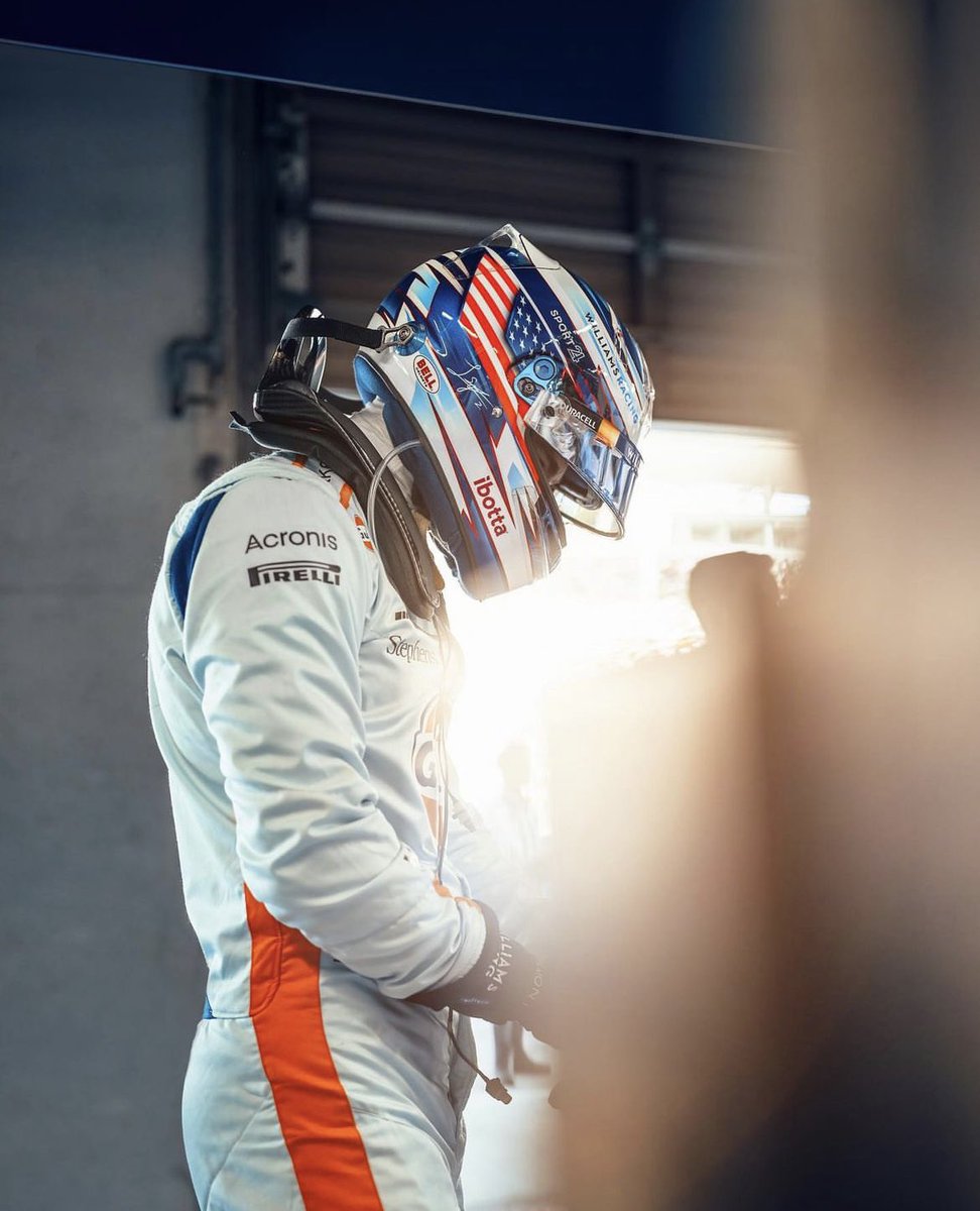 usainjury's tweet photo. 🏁 Excitement is in the air as @f1 makes its debut in Vegas! 🎉 Get ready for the race week Las Vegas grand prix F1, where adrenaline and speed meet on the iconic Vegas strip. 🏎️ @F1LasVegas 

Sending our best wishes to @LoganSargeant , the talented American racer. 🇺🇸 Good Luck! https://t.co/E8KVNLJJlg