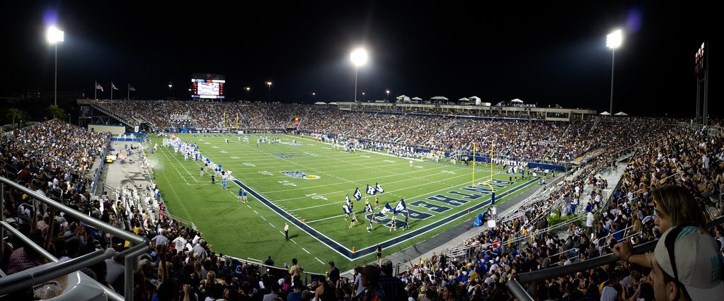 ZakBowden3's tweet photo. After a great conversation with @JoshuaEargle, I’m blessed to receive another D1 offer to play for @FIUFootball! @JUCOFFrenzy @JuCoFootballACE @CoachStrohmeier @CoachSpeer15 https://t.co/wm1sqiN7D3