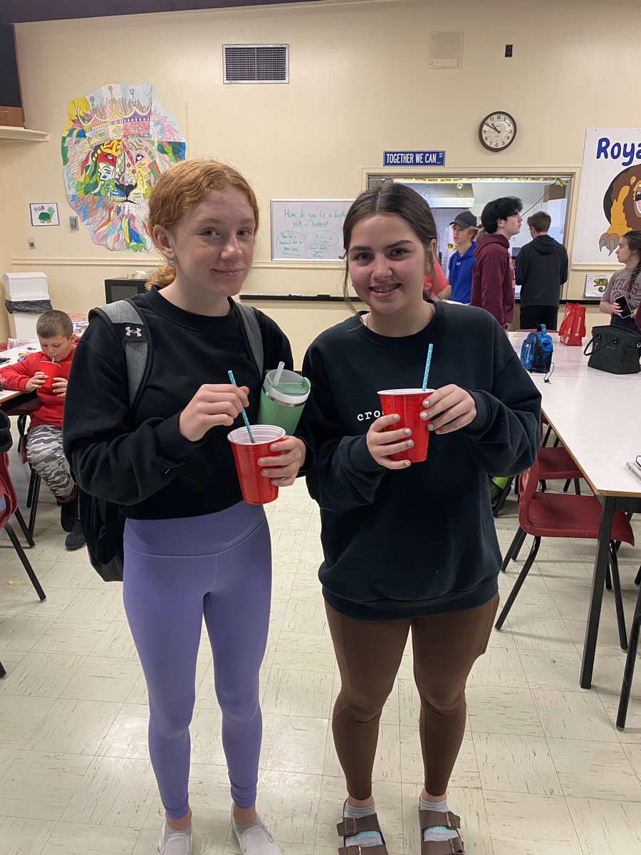FatimaAcademy's tweet photo. On Wednesdays we have smoothies. @NLESDCA @SISNLESD https://t.co/gqty7caaE2