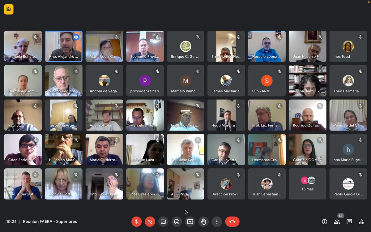 Encuentro en el día de hoy de Superiores de Congregaciones asociadas a FAERA. Seguimos caminando juntos.