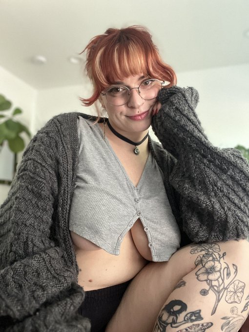 Tell me you didn&rsquo;t fall in love just a little, I dare ya 😉 https://t.co/SEGVHOACWC