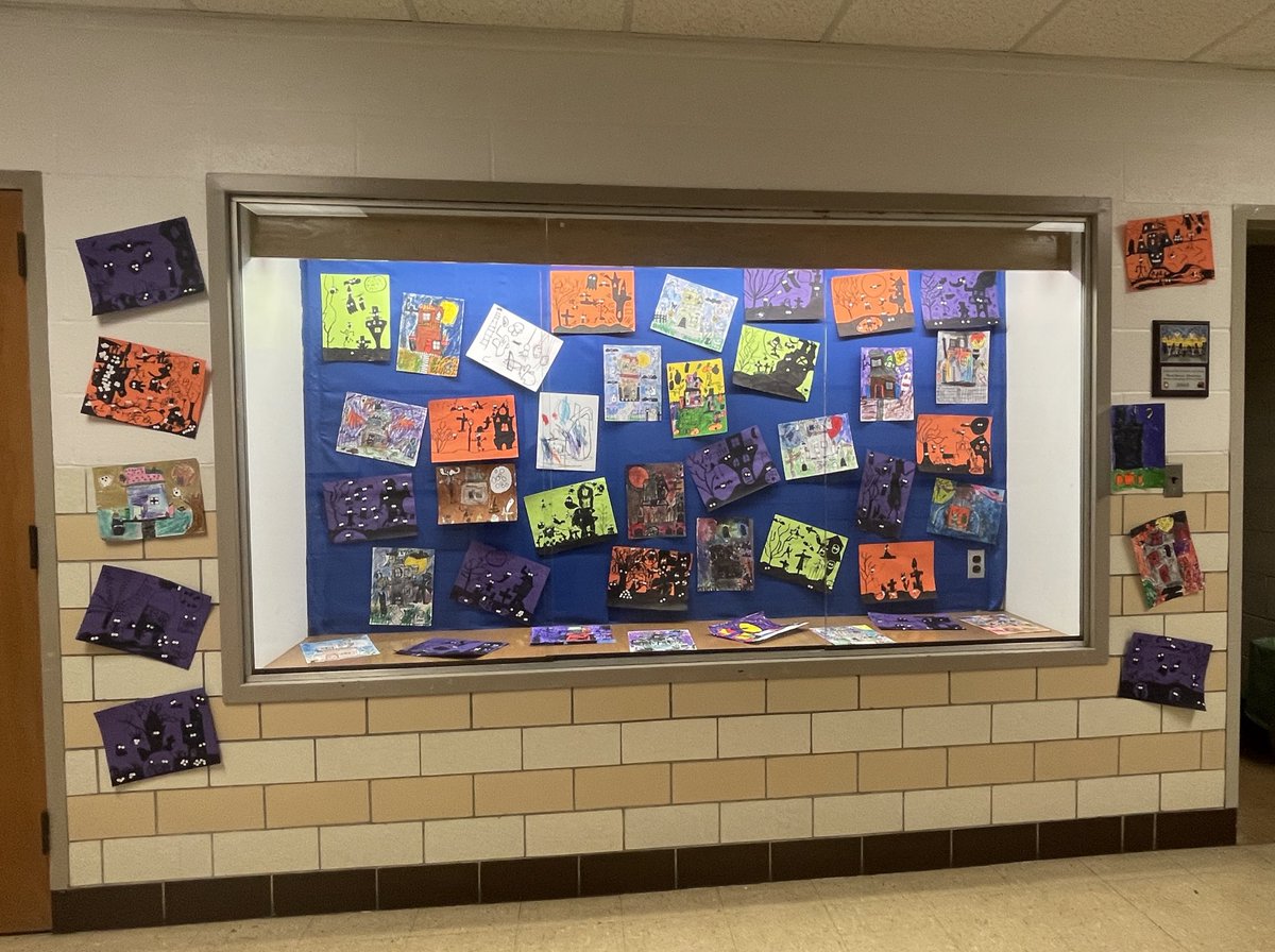 Not much time to post bcuz we’ve been so busy in the studio! Dragon Eyes, Mini-Masterpieces, Haunted Houses, and Spooky Silhouettes are all on display for our families to enjoy during conferences, plus our 1st round of ceramics coming out of the kiln! WHEW😎