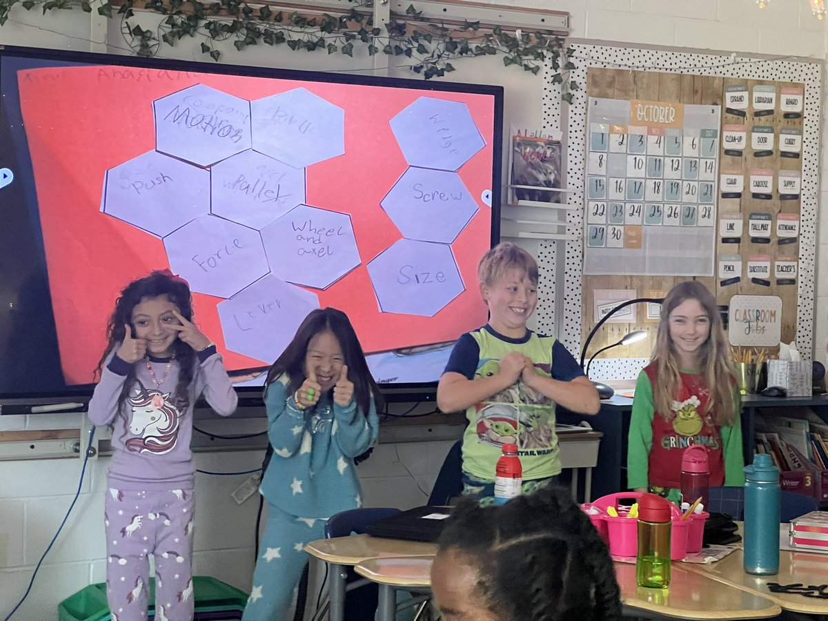 We used hexagonal thinking to explore simple machines today with <a href="/saraharnold414/">Sarah Arnold</a> 💭🧑‍🔬⚙️ <a href="/PES_Mustangs/">Pembroke Elementary</a> <a href="/BethBianchi/">Beth Bianchi</a> <a href="/Mrs_StephLopez/">Stephanie Lopez</a> <a href="/amwetmore/">Amie Wetmore</a>