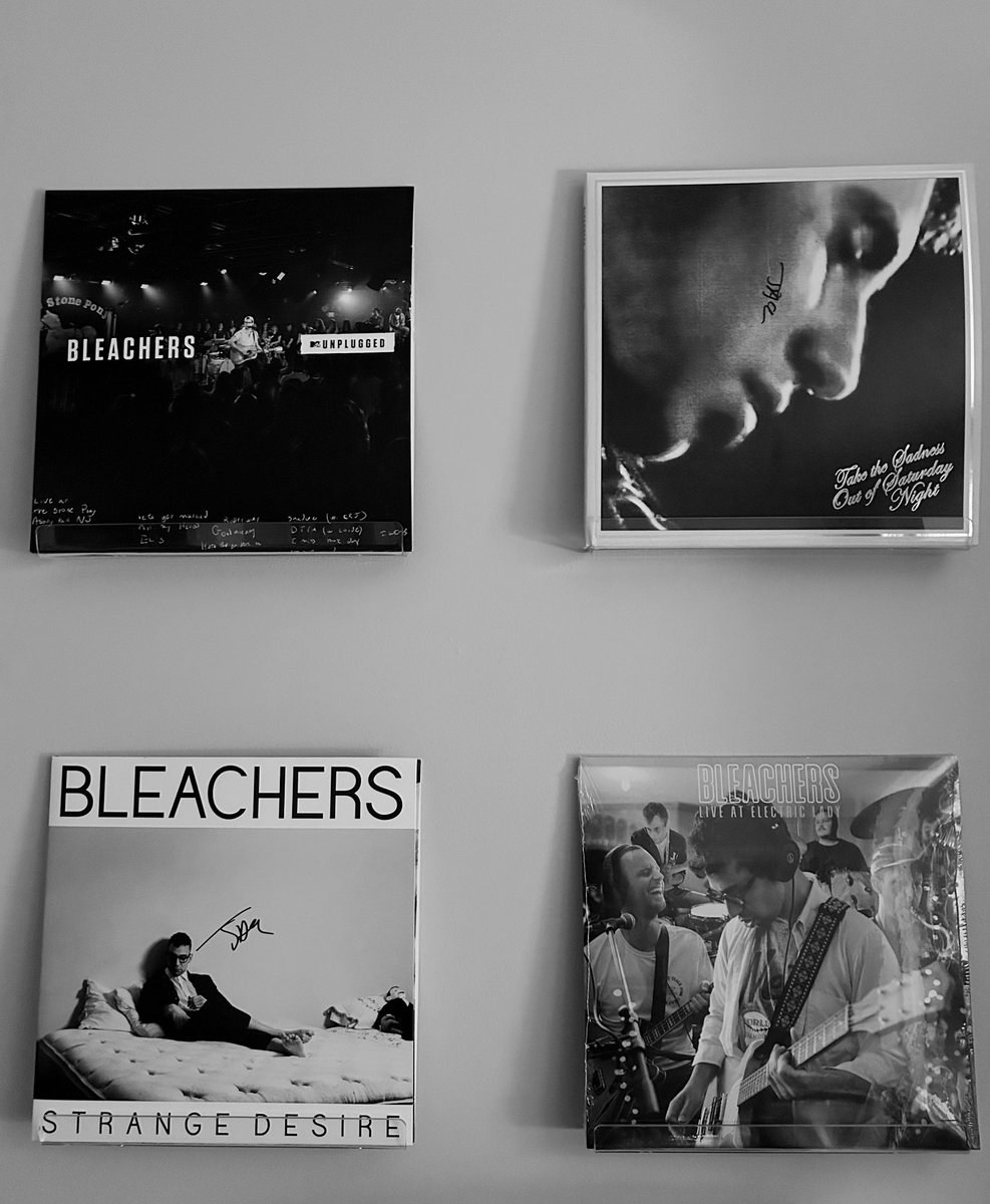Jainjl's tweet photo. @jackantonoff Can’t wait for my Bleachers signed CD I just ordered! I do have Gone Now just need another shelf😁 https://t.co/Rhgm5yESPd