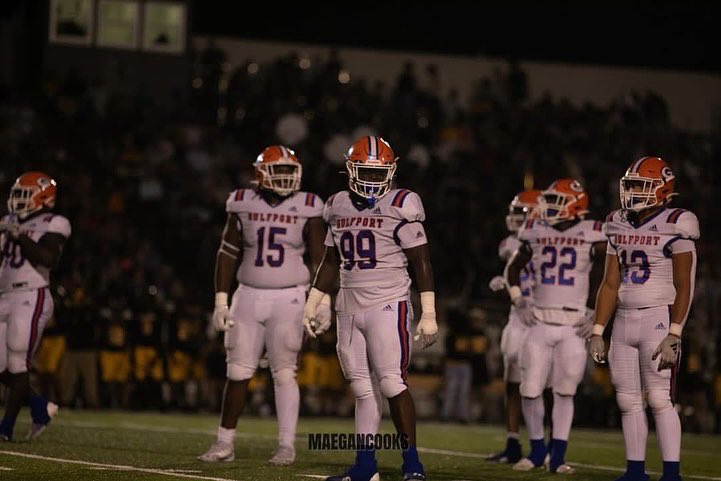 trenchmade_kd's tweet photo. Snr szn highlights 
https://t.co/lJDke7kdpe 
@coach_pennock @coachzachgreen @DDashark @Gulfport_FB @Coastfootball @clarencemcdoug1 @CoachCutshaw @Coach_MikeBruno @CoachT_Pope @Coach_Cezar97 @coachFreese26 @coachP1986 @WilliamKatchma1 https://t.co/ju2yMIp4F7