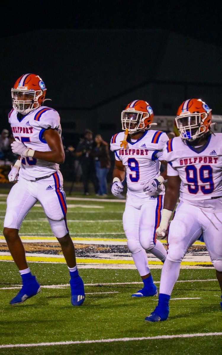 trenchmade_kd's tweet photo. Snr szn highlights 
https://t.co/lJDke7kdpe 
@coach_pennock @coachzachgreen @DDashark @Gulfport_FB @Coastfootball @clarencemcdoug1 @CoachCutshaw @Coach_MikeBruno @CoachT_Pope @Coach_Cezar97 @coachFreese26 @coachP1986 @WilliamKatchma1 https://t.co/ju2yMIp4F7