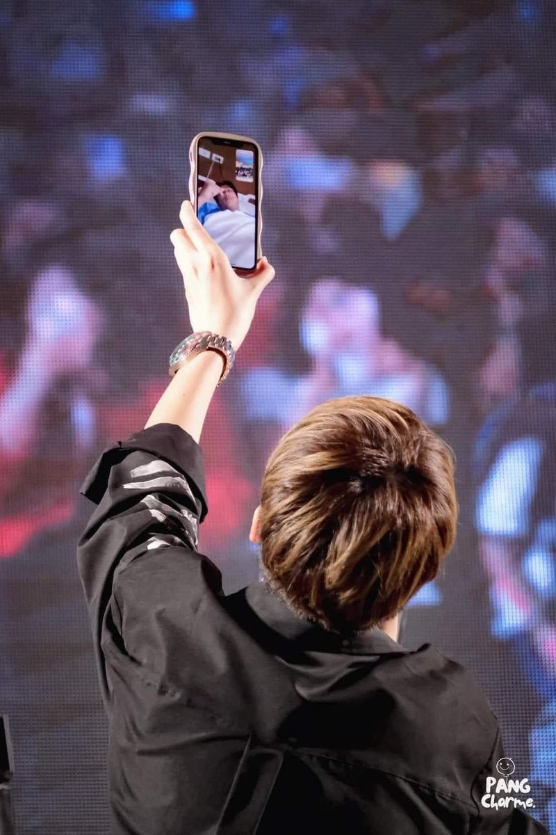 TrendforNP's tweet photo. "จะคอยเป็นกำลังใจให้เธอหายเหนื่อย จะเป็นดังสายลมพัดมาห่วงใย และเธอจะได้รู้ทุกวินาทีหัวใจ ว่ายังมีฉันเข้าใจเสมอ"

กำลังใจสำคัญ​ที่สุด💛💚

GOOD​ DAY​ NOOKPAI​
#นุ๊กปาย #นุ๊กธนดล #ป๊ายปายโอริโอ้ https://t.co/KxUBF13mQx