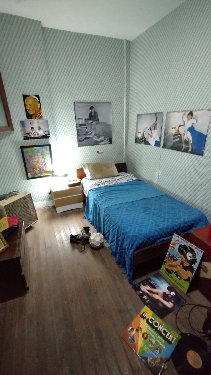 superlogico2014's tweet photo. Ayer cene en la casa museo del Diego en la Paternal, pocas cosas me sucedieron más movilizantes que esta experiencia.
Adjunto fotos.
Te extraño todos los días Diego. https://t.co/pvrf3XNgLd
