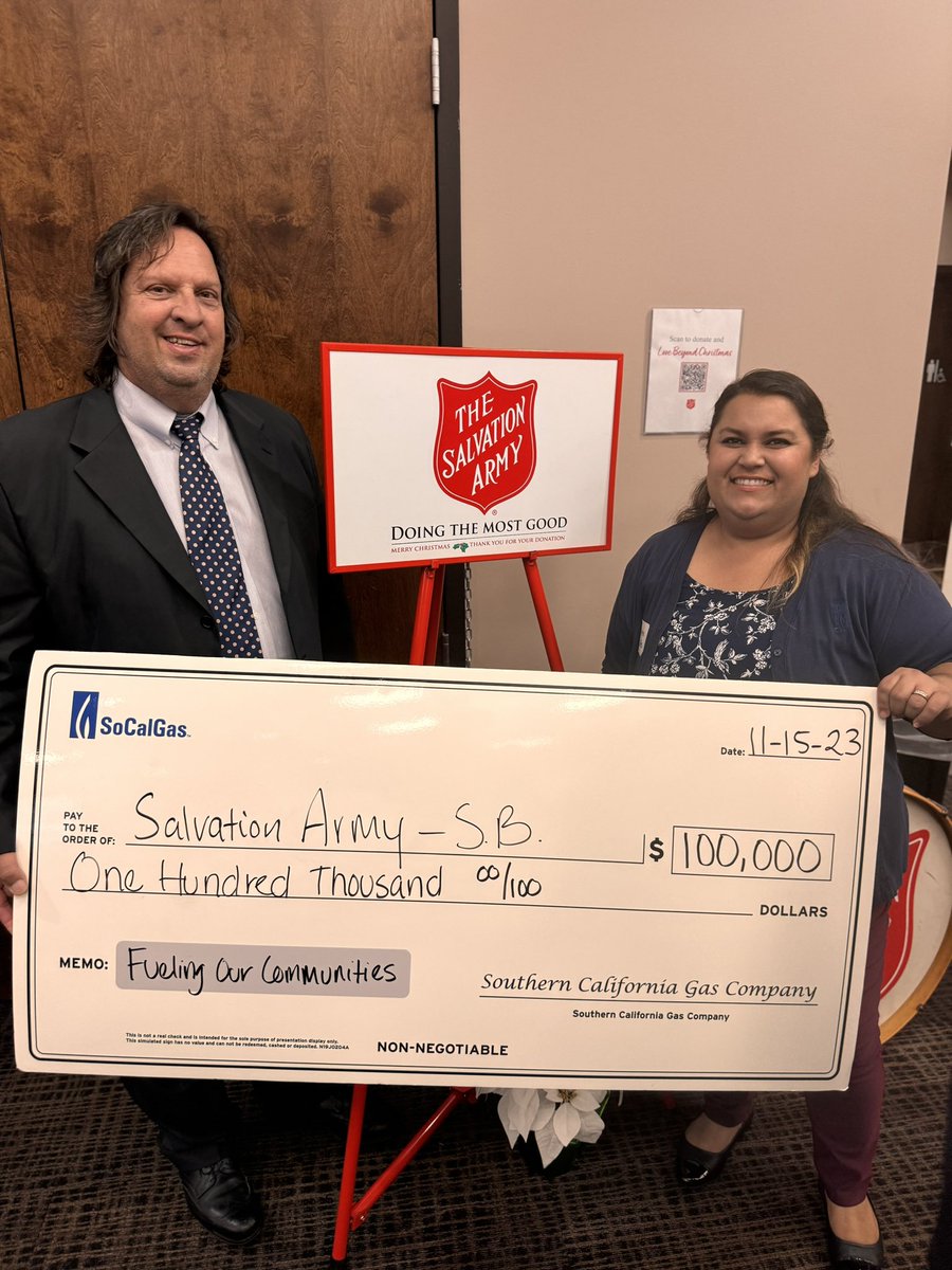 kscott_SoCalGas's tweet photo. This evening @socalgas was recognized as the 2023 Community Partner of the Year by the @salvationarmy San Bernardino Chapter. We are honored to receive this award. Thank you for all that you do for those in need in San Bernardino County. #fuelingourcommunities #gladtobeofservice https://t.co/9BRyiCXaF3