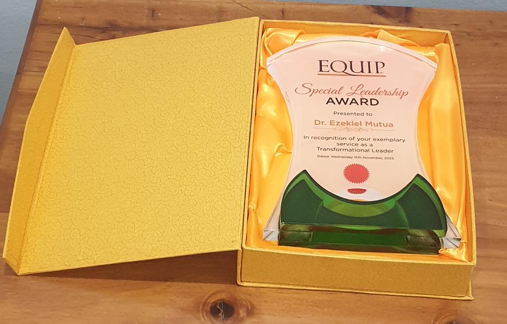 EzekielMutua's tweet photo. Humbled to be the recipient of the Special Leadership Award from the John Maxwell EQUIP Program in Lilongwe, Malawi last night. Quite frankly, I didn't see this coming. I am here as one of the speakers in the EQUIP Africa Summit 2023 and didn't know that there was a surprise awaiting me. Humbled  and grateful!
