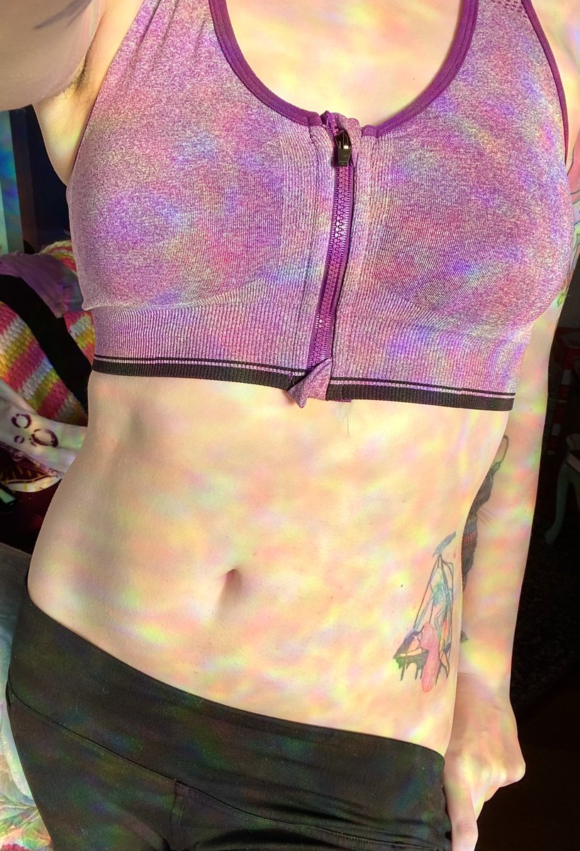 hoe_strawberry's tweet photo. Love seeing the results from my at home workouts, makes it worth it! Little baby muscle definition starting! 💖 #onlyfans #onlyfansgirl #workoutmotivation https://t.co/sLfiqU71fH