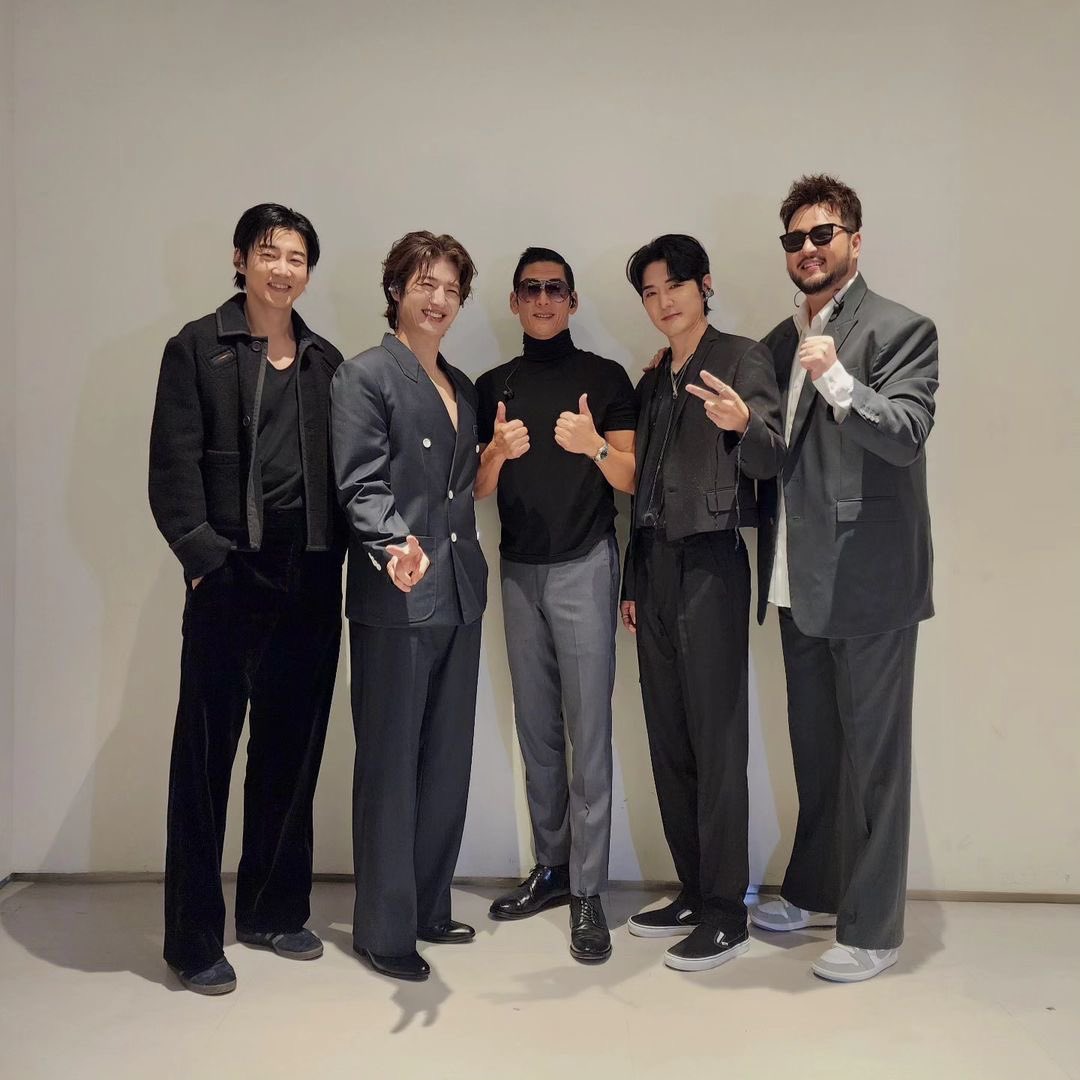 god200910's tweet photo. 🩵2023 god's MASTERPIECE 
콘서트 기념 이벤트 카페🩵

📢 RT 및 후기 이벤트 당첨자는
개별연락 드렸습니다!

📢 다시 한번 방문해 주신 모든 분들께 
감사드립니다! 모두 건강 조심하세요🩵 

#2023_gods_MASTERPIECE
#함께한_모든_순간이_마스터피스
#다섯남자와_언제나_함께 https://t.co/SwMZtB2swa