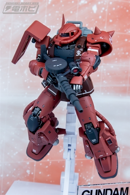 Amazon | HG 1/144 シャア専用高機動型ザクII 色分け済み