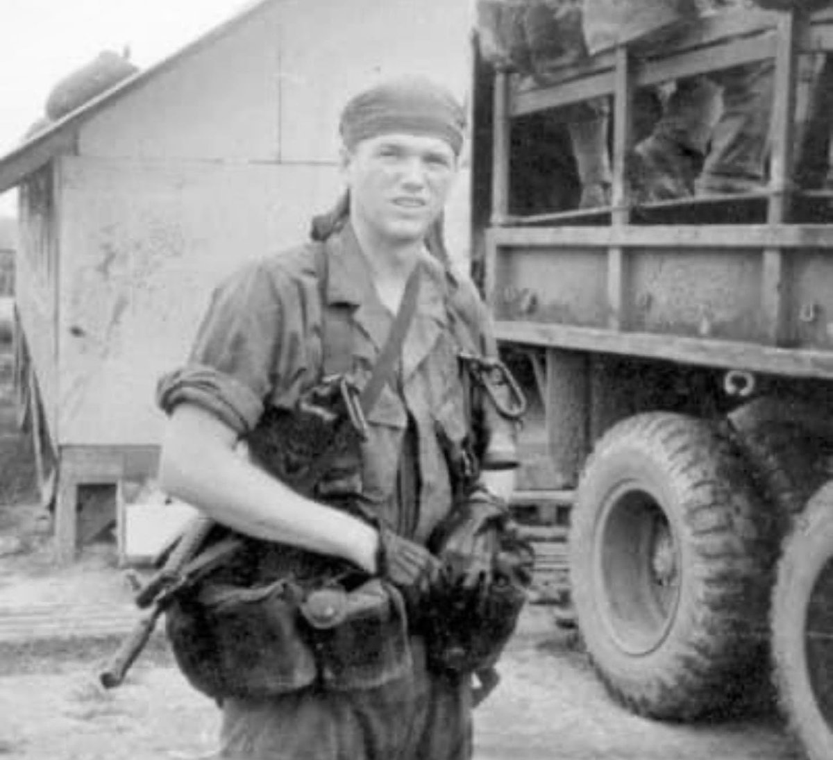 MAC_VSOG's tweet photo. Ronald C Fletcher
CCN, 1971-1972
RT Adder 1-0 (Team Leader)
RT Mocassin 1-2 (RTO) https://t.co/Ci1LeAIKZL