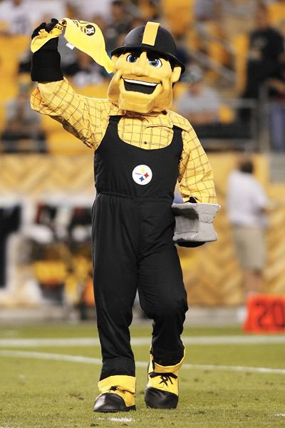 AiltonCeaser's tweet image. The Steelers Bar in #Boston has a SPECIAL GUEST coming by this week ! 

If you’re a #Yinzer in #Boston you need to RSVP for this weeks watch party at Tavern In The Square Allston #HereWeGo 

yinzinboston.com/events