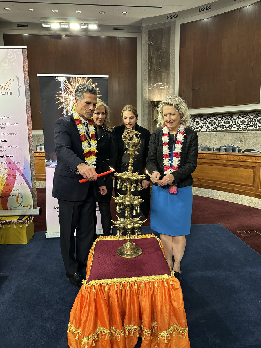BAPS_PubAffairs's tweet photo. Our fifth diya lighting tonight at #DiwalionCapitolHill featured @RepMeuser &amp; @RepJenKiggans. https://t.co/f4aeVsatBn