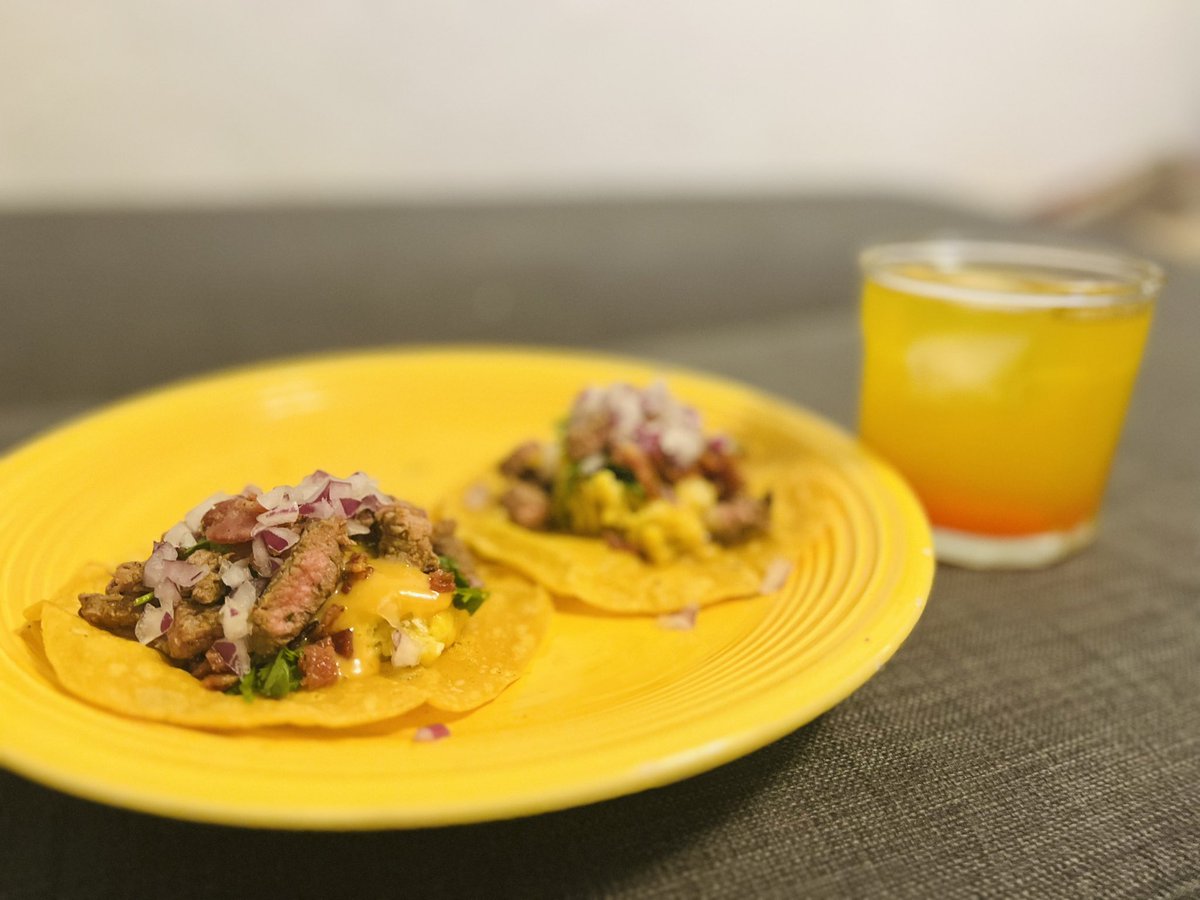 Wayne01193's tweet photo. Steak &amp; Egg Tacos // Mango Strawberry Margarita Wine https://t.co/C7ifXCD8ZK