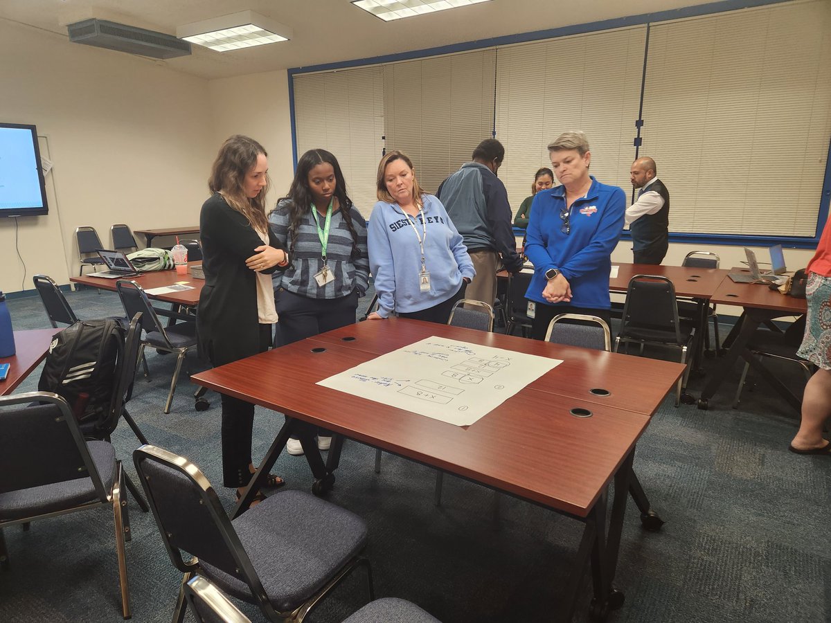 Lowanna Jones tweet media