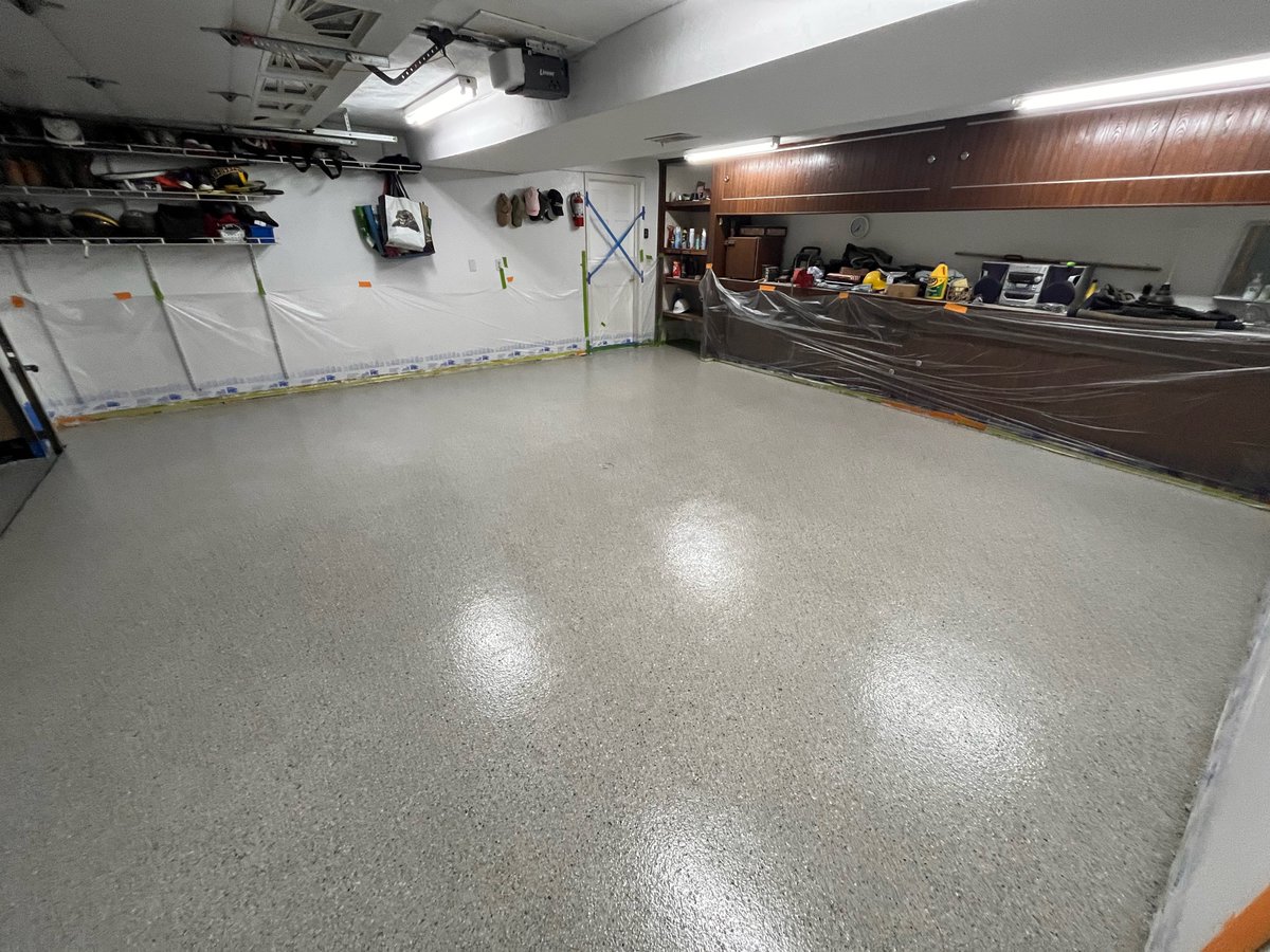 ClimashieldR's tweet photo. Another custom, hybrid stone garage floor coating job by our ClimaShield team! 

Well done!

Let us transform your garage, anytime of the year, even when it is cold outside! 

Call 724-400-5939 for a free evaluation and estimate. 

https://t.co/0c8gdwmV0p https://t.co/OumfjBYlVo