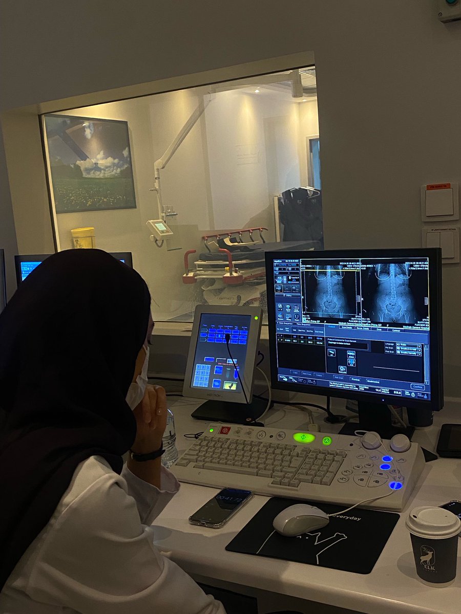 eith_i1's tweet photo. نِهاية بَعْض الامُور         بِداية
The end of some things are the beginning 

End of the internship 

14 November 
2023

Unforgettable moments 

الحمدالله من اجمل السنوات 
🙏🏻☢️❤️ https://t.co/BZzd6JWgdB