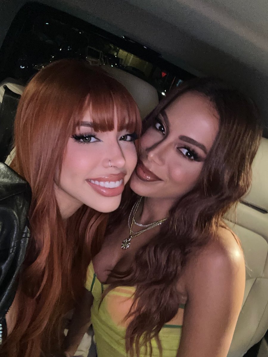yerimua's tweet photo. mil veces anitta 🤍🥹💋 https://t.co/91hSKLv4VF