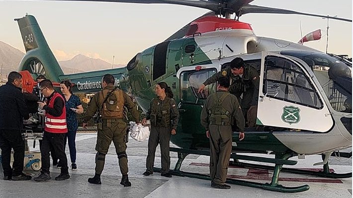 Solo manifestar mi solidaridad con <a href="/Carabdechile/">Carabineros de Chile</a> y sus familias, tras un ataque con una granada a una de sus funcionarias. Estamos superando todo límite aceptable y mientras ello ocurre, las expulsiones administrativas y judiciales siguen a la baja y los delitos importados al
